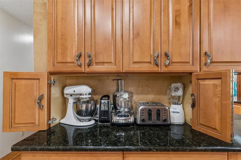 2781 Valencia Lane W Palm Harbor FL 34684