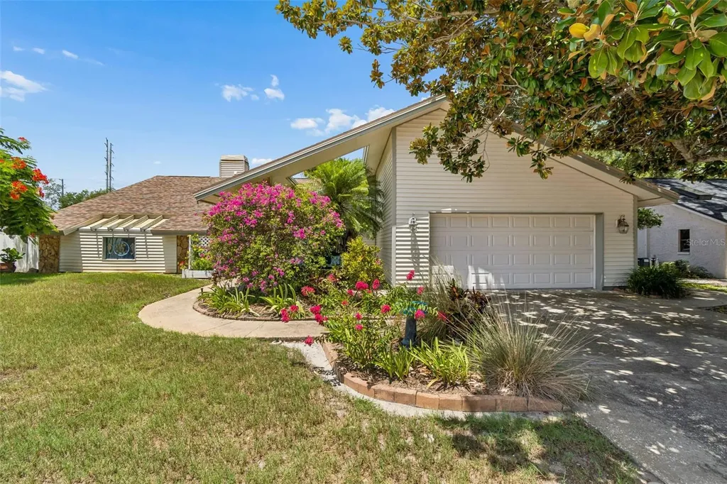 2781 Valencia Lane W Palm Harbor FL 34684