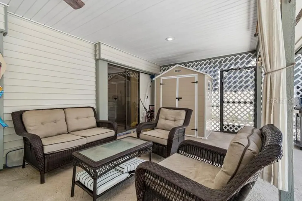 2781 Valencia Lane W Palm Harbor FL 34684