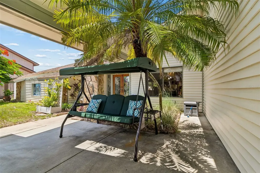 2781 Valencia Lane W Palm Harbor FL 34684