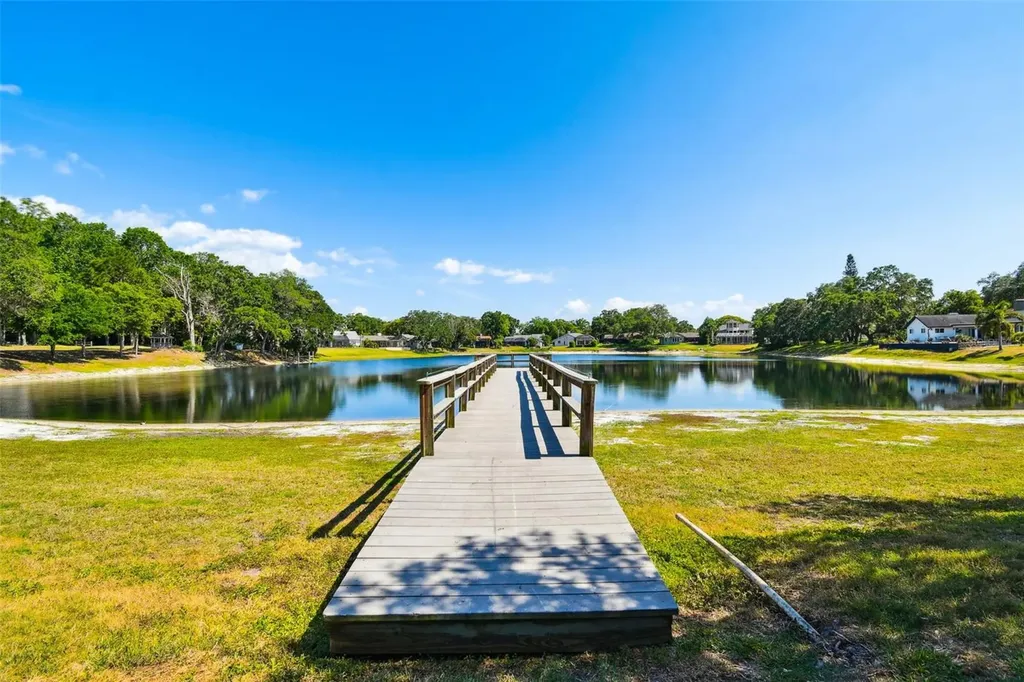 2781 Valencia Lane W Palm Harbor FL 34684