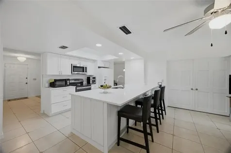 13510 Capitol Drive Tampa FL 33613