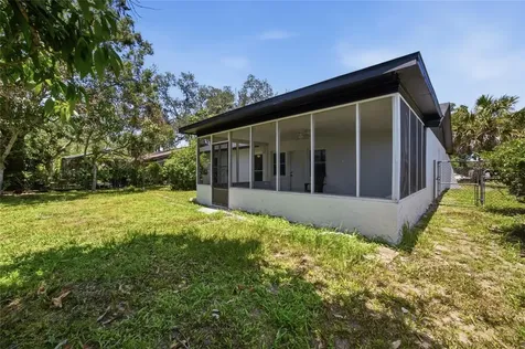 13510 Capitol Drive Tampa FL 33613