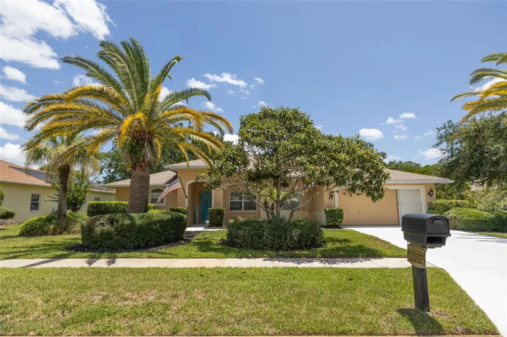 5 Fairfax Court Palm Coast FL 32164