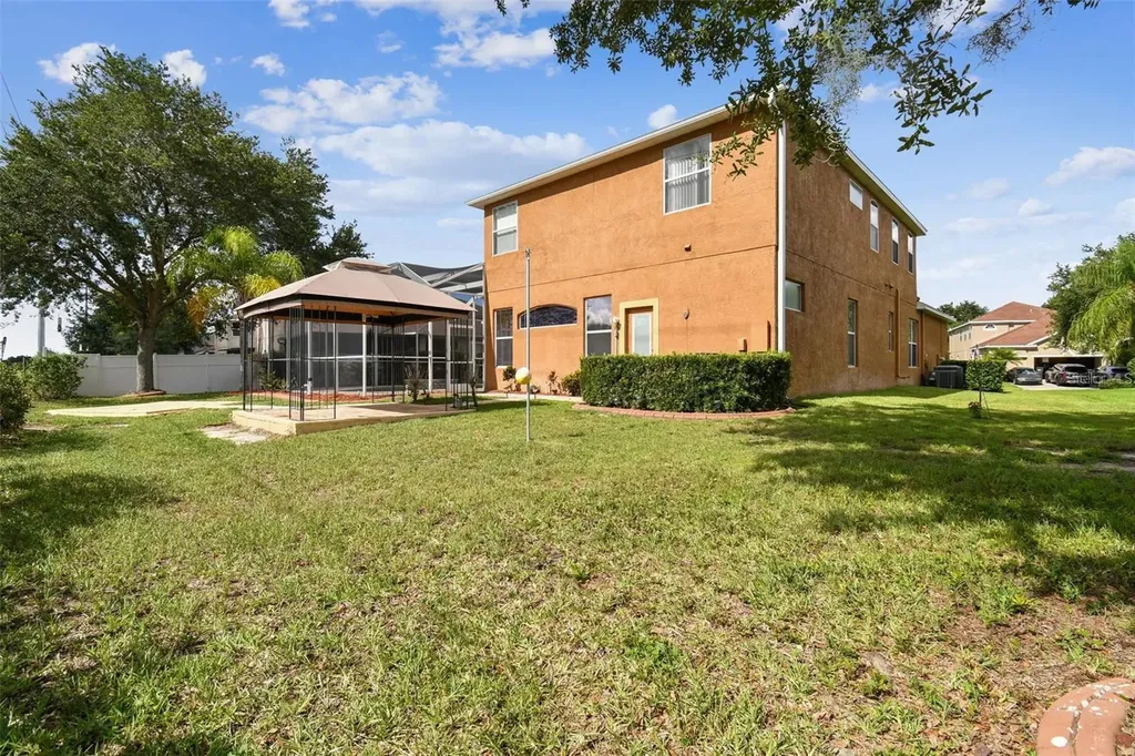 1110 Facet View Way Valrico FL 33594