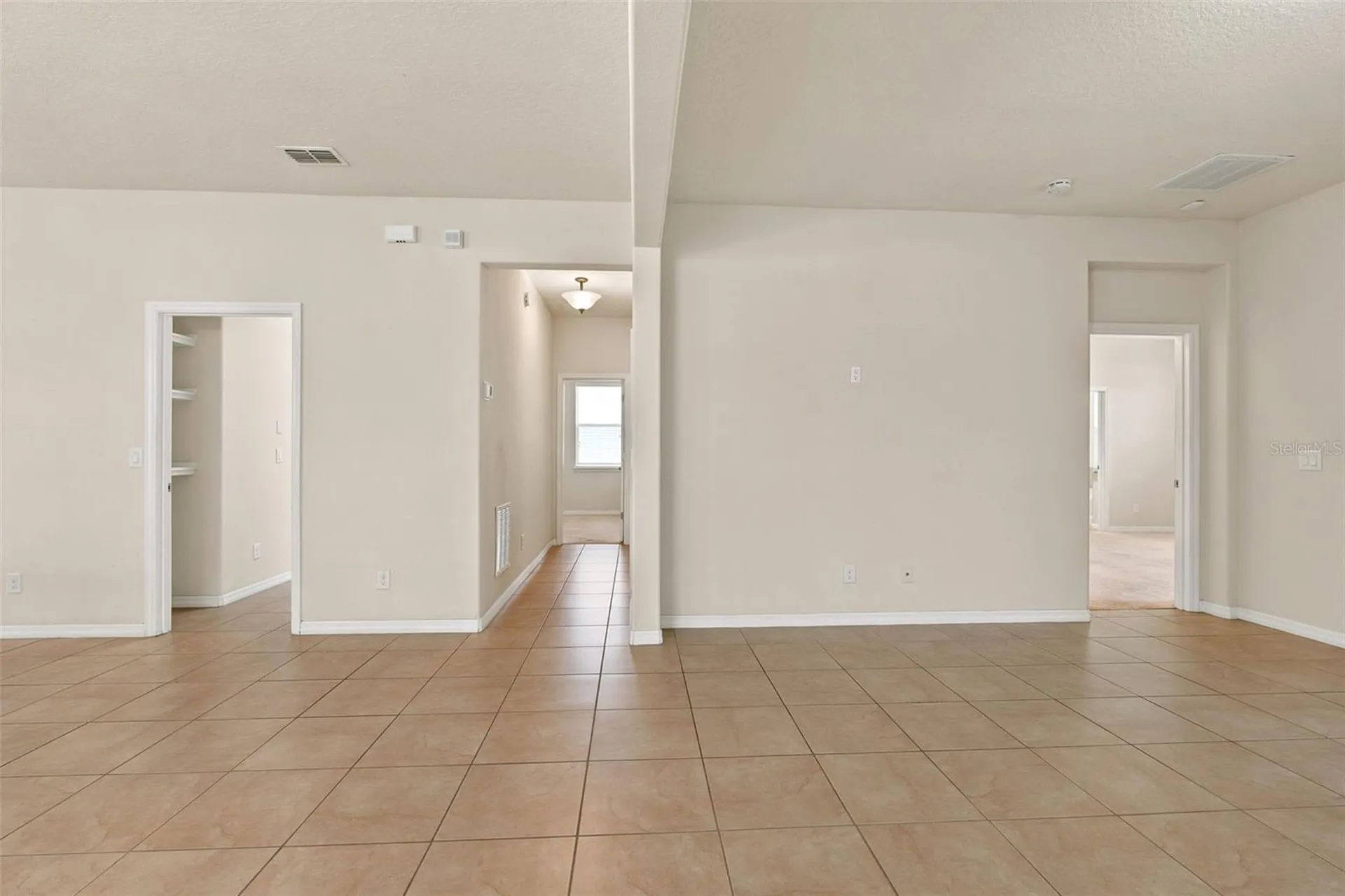 4850 Southlawn Avenue Orlando FL 32811