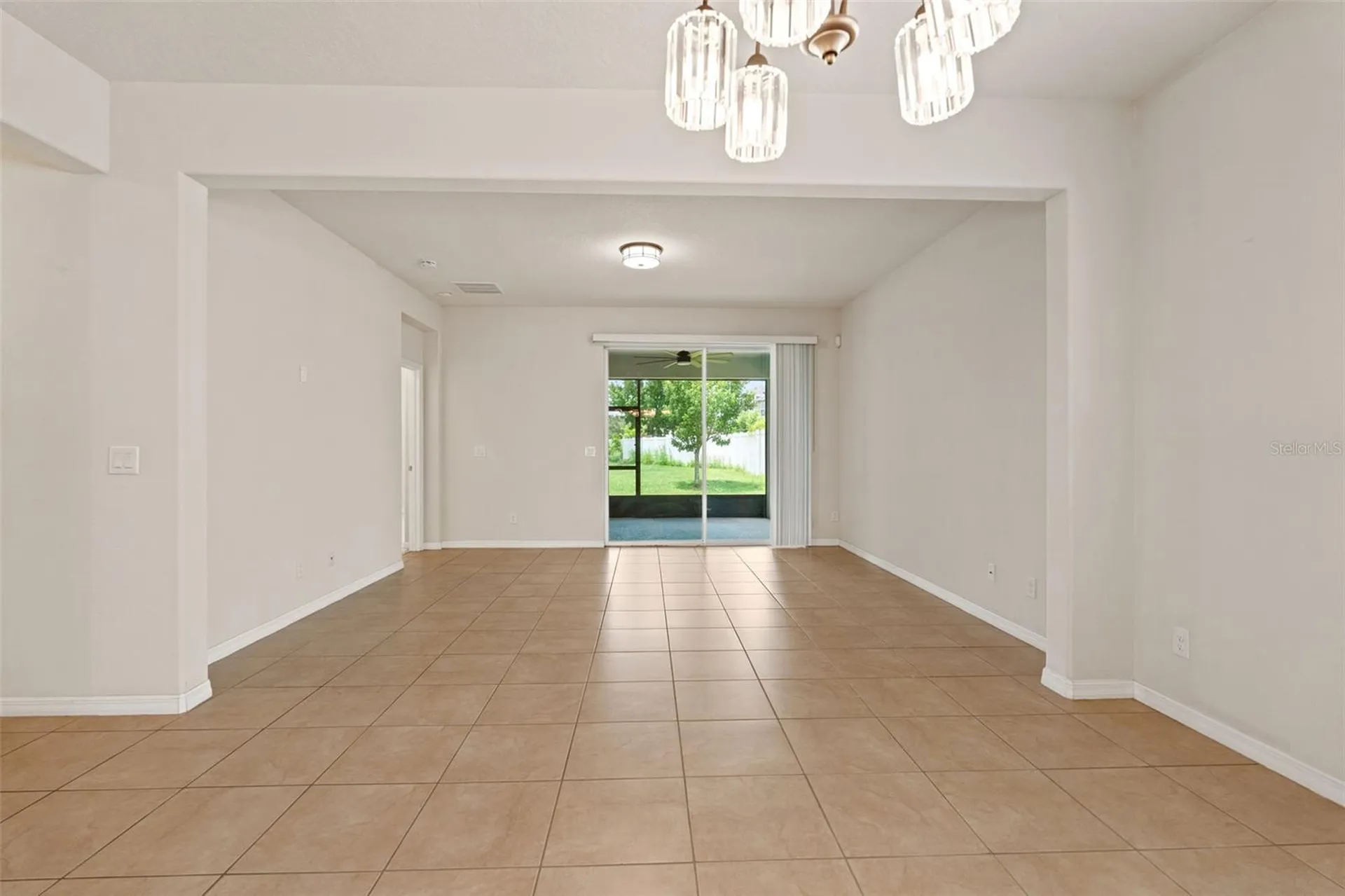 4850 Southlawn Avenue Orlando FL 32811