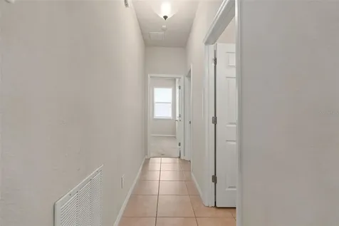 4850 Southlawn Avenue Orlando FL 32811