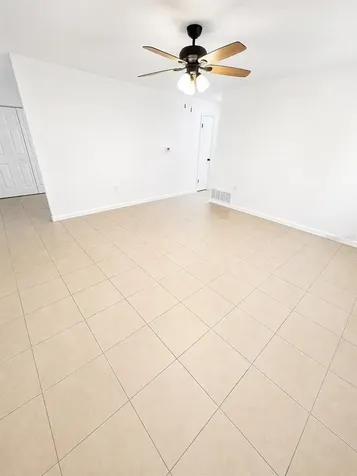 1712-1712 NE 71st Place Ocala FL 34479