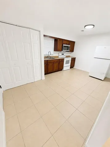 1712-1712 NE 71st Place Ocala FL 34479