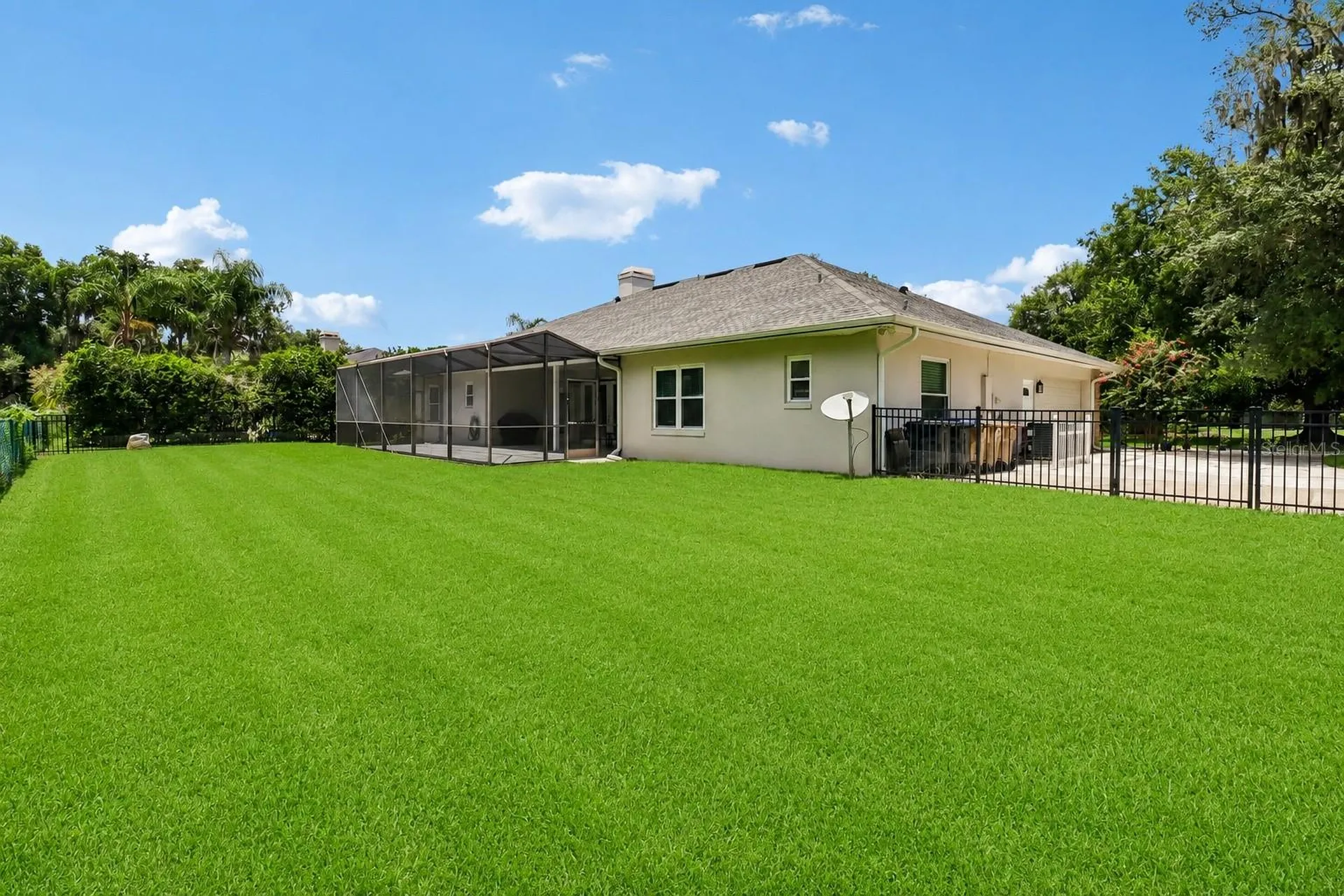 1616 Regal Cove Court Kissimmee FL 34744