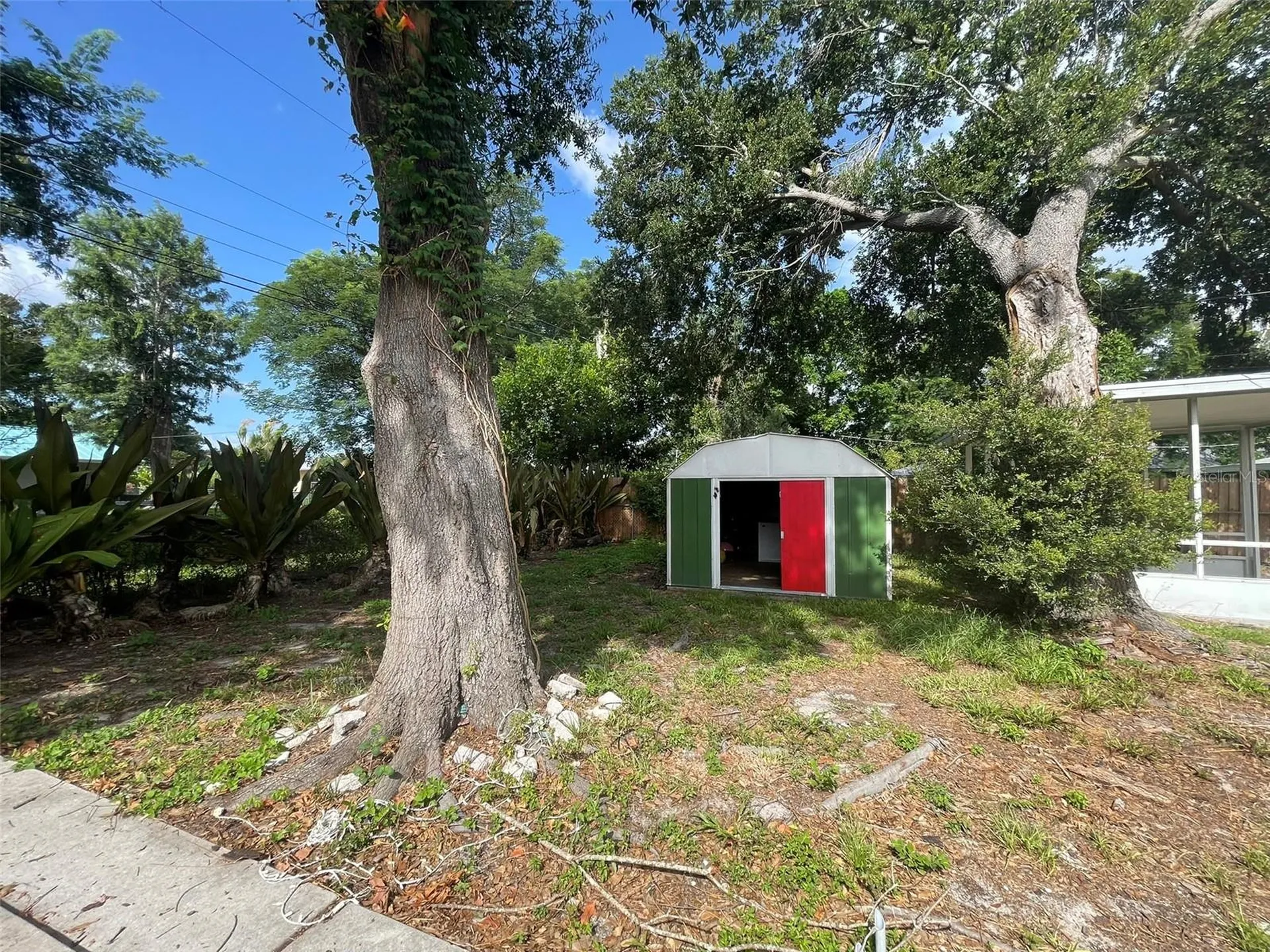 3305 13th Avenue W Bradenton FL 34205