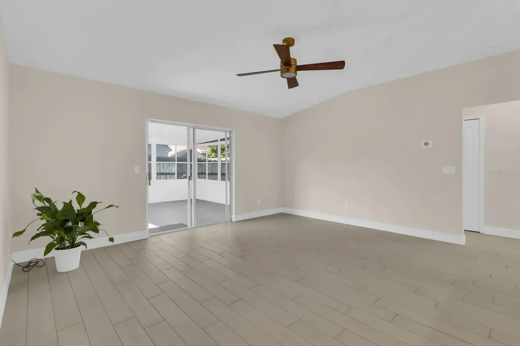 1119 Tyler Lake Circle Orlando FL 32839