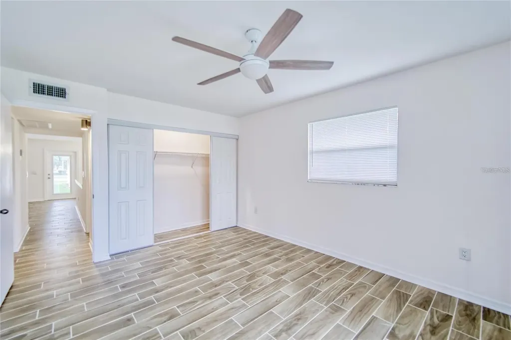 202 Bedford Trail Sun City Center FL 33573