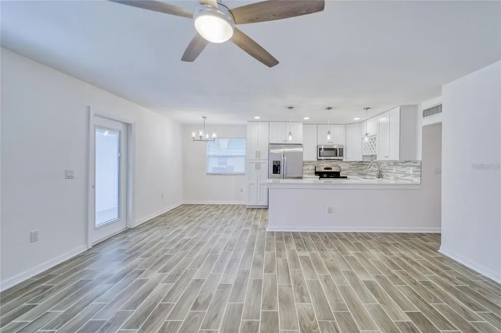202 Bedford Trail Sun City Center FL 33573