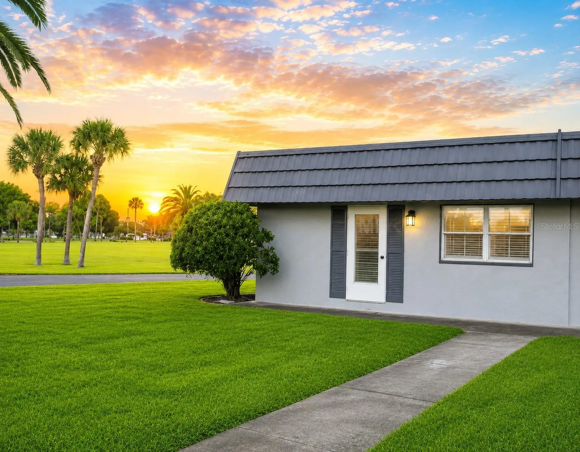 202 Bedford Trail Sun City Center FL 33573