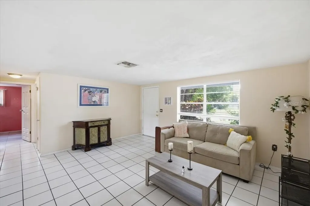 6037 Moog Road New Port Richey FL 34653