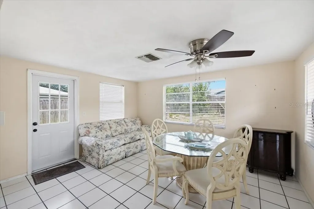 6037 Moog Road New Port Richey FL 34653