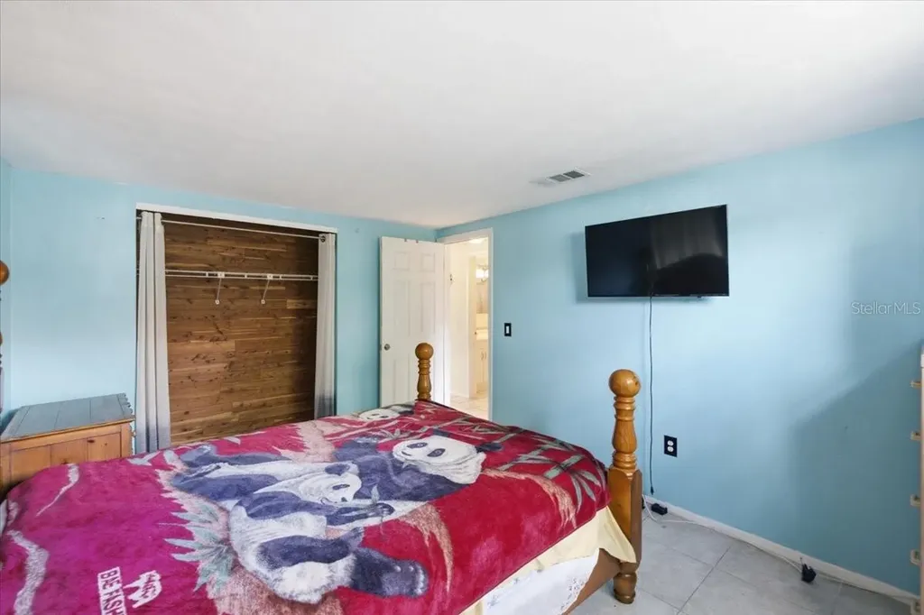 6037 Moog Road New Port Richey FL 34653