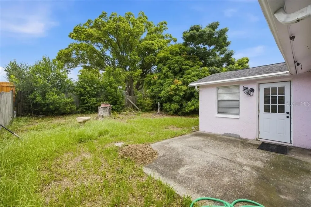 6037 Moog Road New Port Richey FL 34653