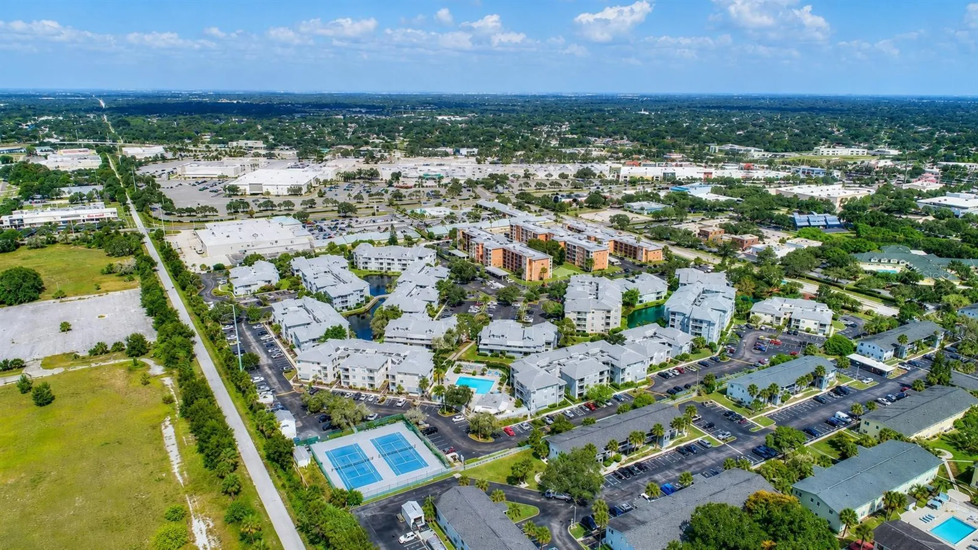 6931 Stones Throw Circle N St Petersburg FL 33710