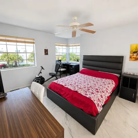 6931 Stones Throw Circle N St Petersburg FL 33710