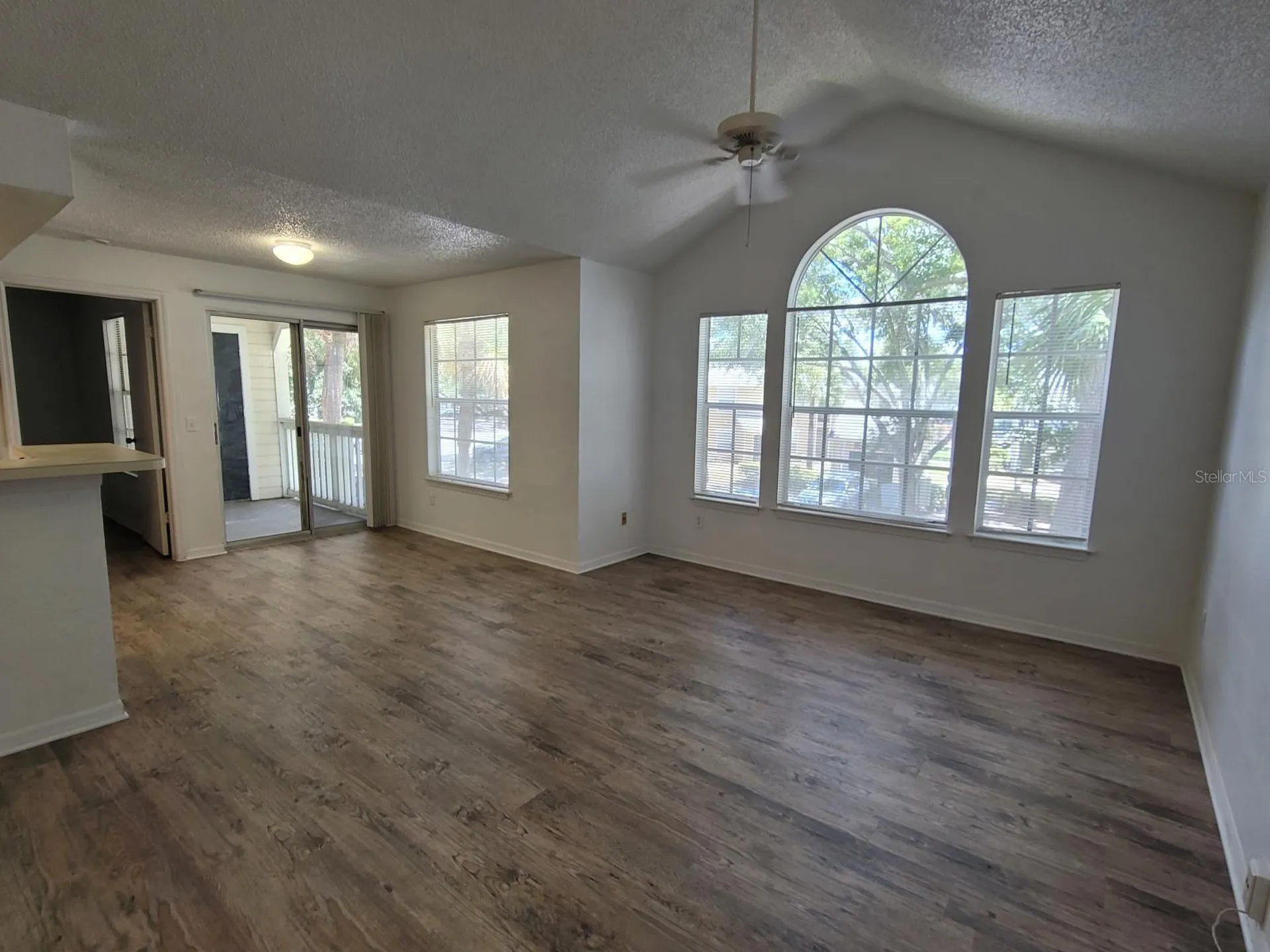 1021 S Hiawassee Road Orlando FL 32835