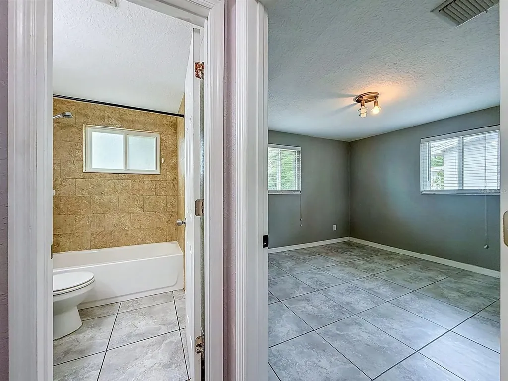4925 Beacon Hill Drive New Port Richey FL 34652