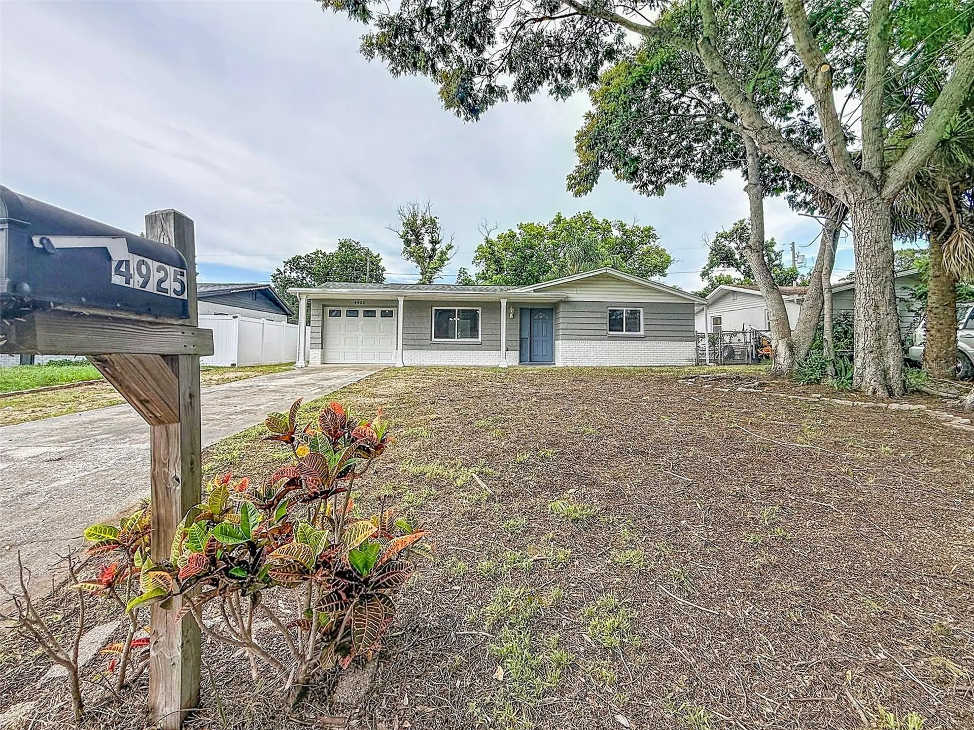 4925 Beacon Hill Drive New Port Richey FL 34652