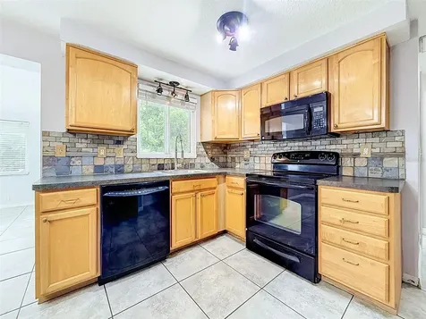4925 Beacon Hill Drive New Port Richey FL 34652