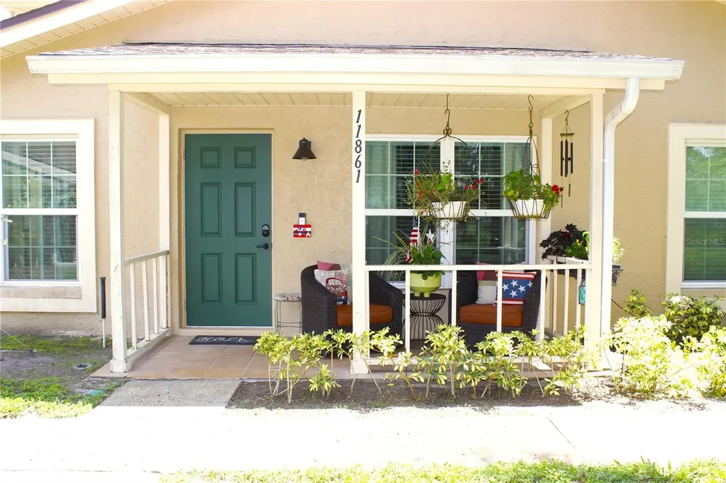 11861 Raintree Drive Tampa FL 33617
