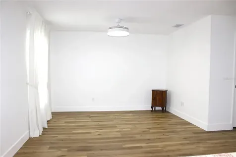 11861 Raintree Drive Tampa FL 33617