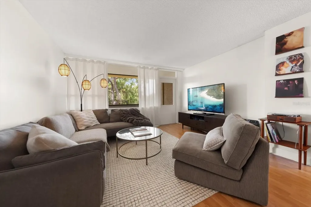 2614 Cove Cay Drive Clearwater FL 33760