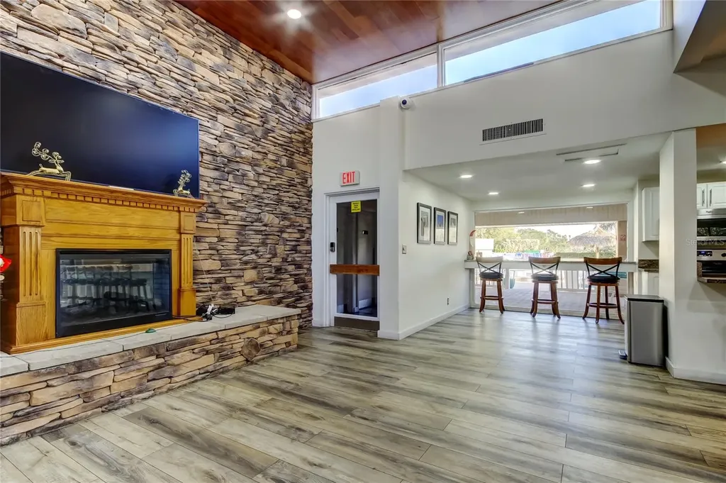 2614 Cove Cay Drive Clearwater FL 33760