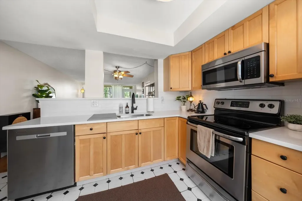 2614 Cove Cay Drive Clearwater FL 33760