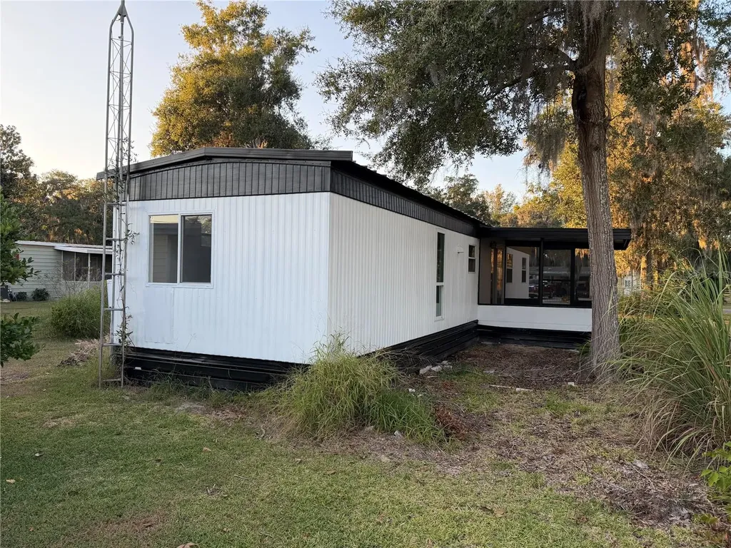 82 N Bobwhite Road Wildwood FL 34785