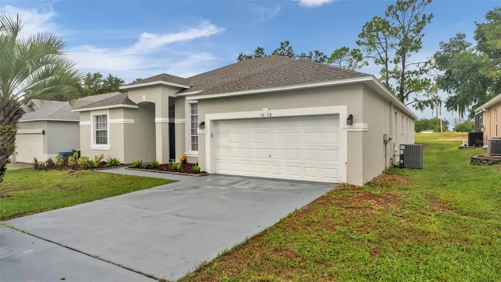 1612 Forest Hills Lane Haines City FL 33844