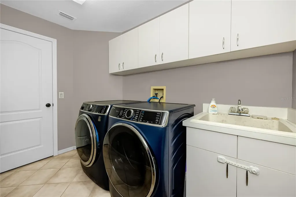 16706 Windsor Park Drive Lutz FL 33549