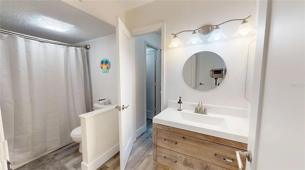 1418 Arrowhead Circle W Clearwater FL 33759
