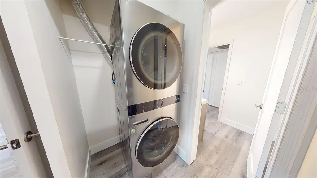 1418 Arrowhead Circle W Clearwater FL 33759
