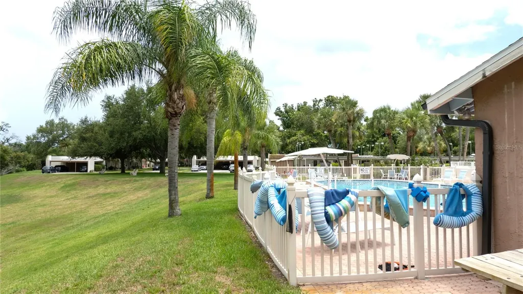 1418 Arrowhead Circle W Clearwater FL 33759