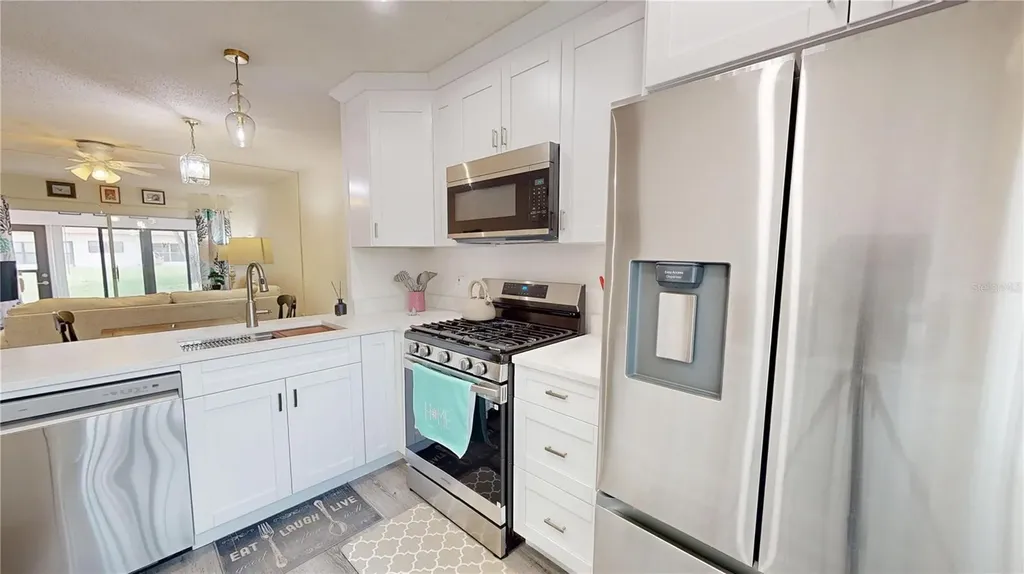 1418 Arrowhead Circle W Clearwater FL 33759