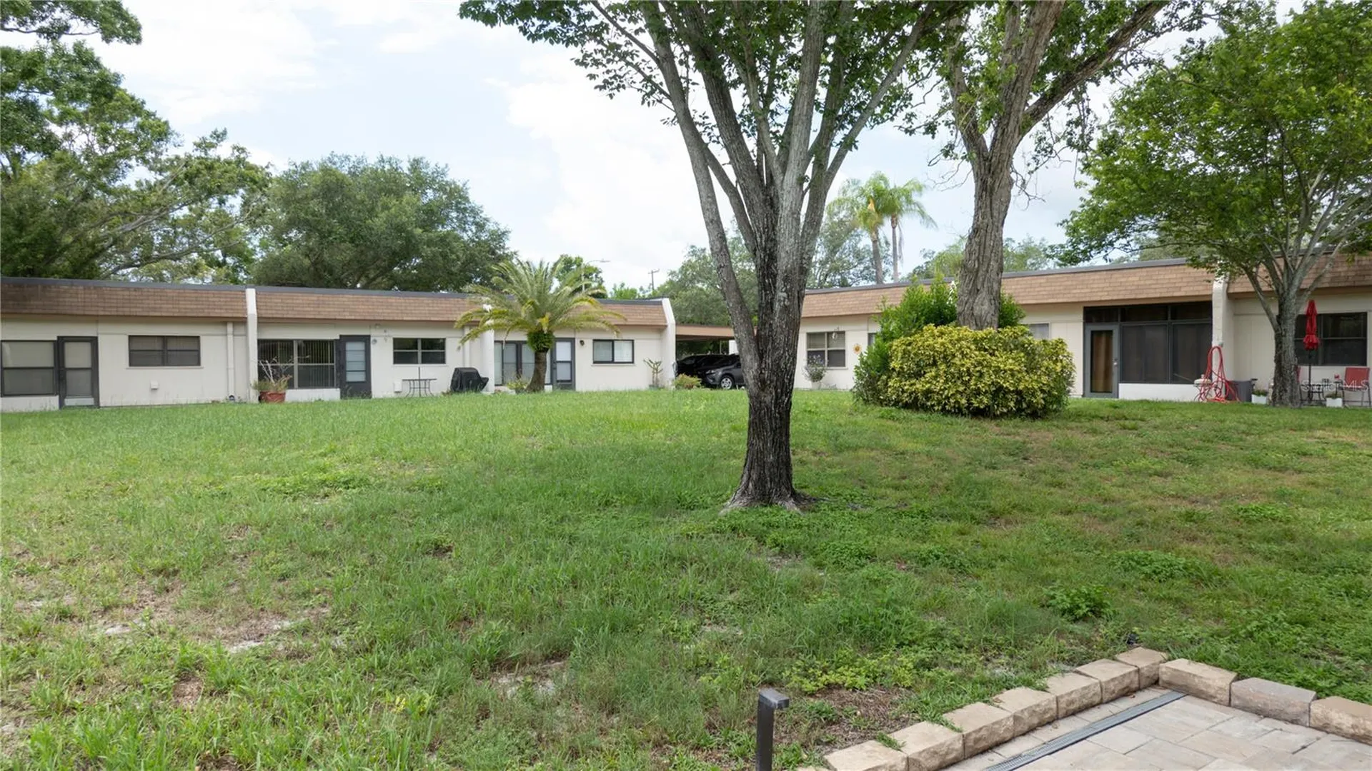 1418 Arrowhead Circle W Clearwater FL 33759