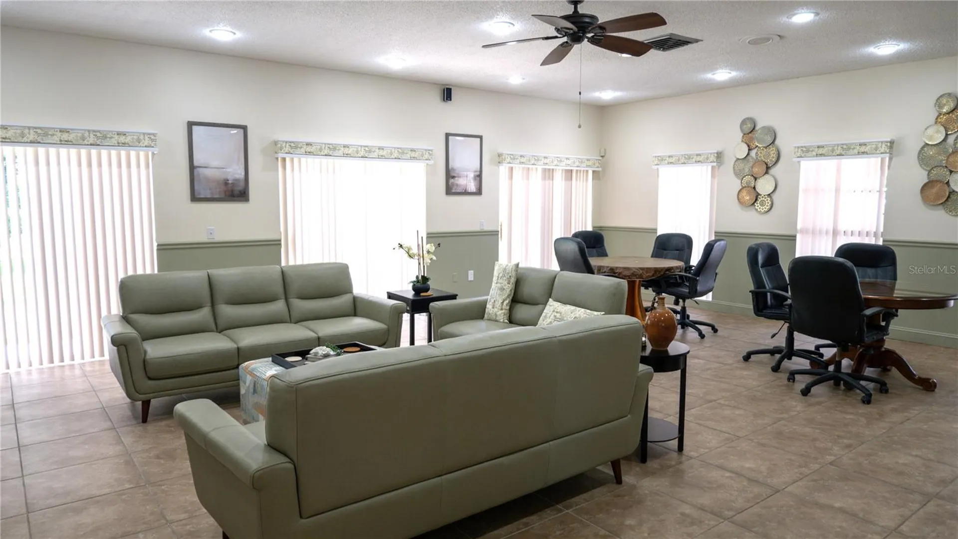 1418 Arrowhead Circle W Clearwater FL 33759