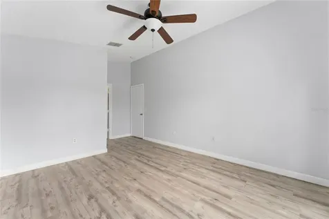 217 Woodbay Court Orlando FL 32824
