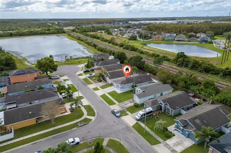 217 Woodbay Court Orlando FL 32824