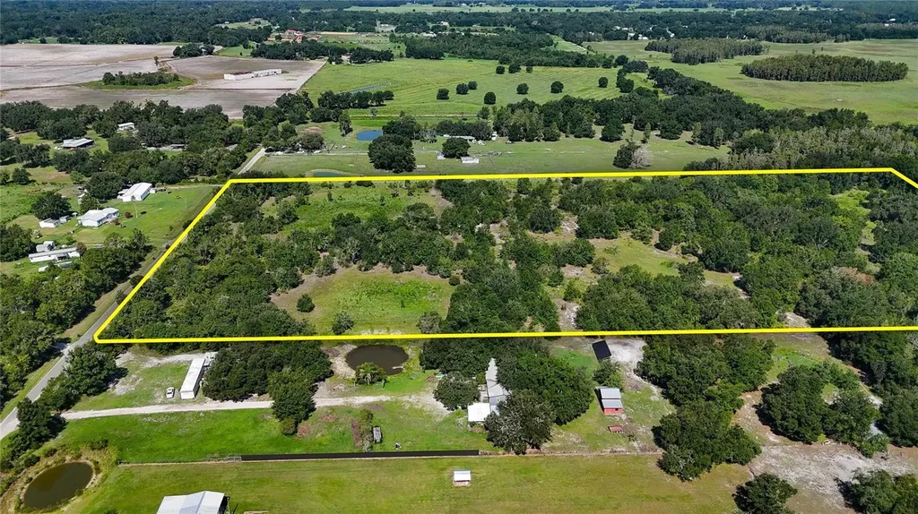 Red Hawk Lane Plant City FL 33565