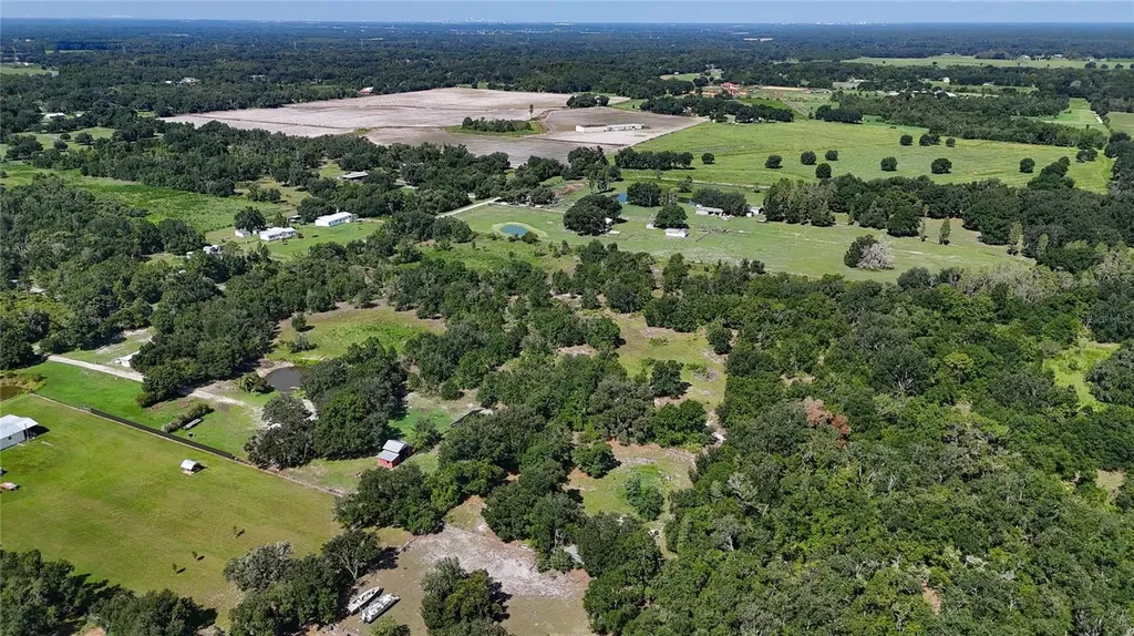 Red Hawk Lane Plant City FL 33565