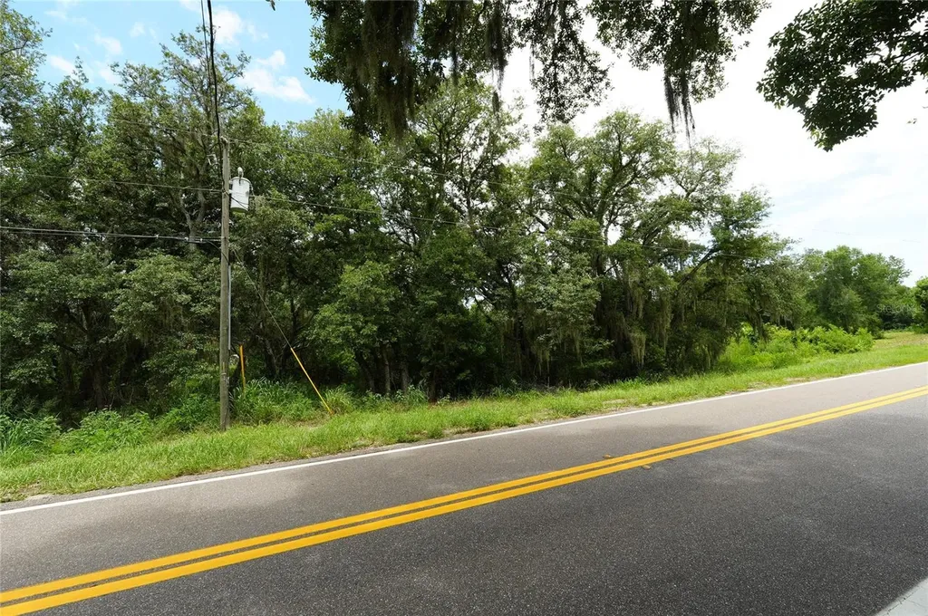 186 Avon Park Cutoff Road Frostproof FL 33843