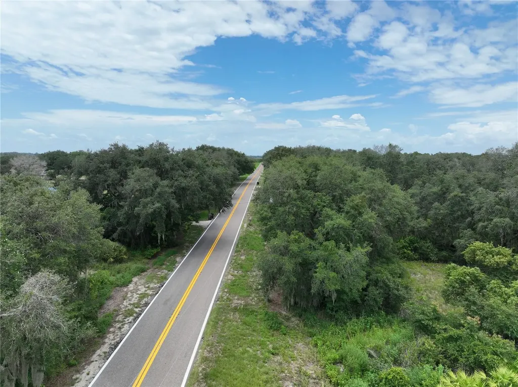 186 Avon Park Cutoff Road Frostproof FL 33843